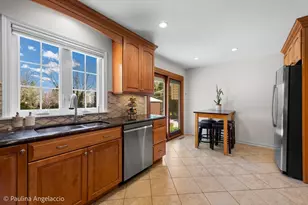 649 Greenbrier Ln, Crystal Lake, IL 60014 - Photo 12