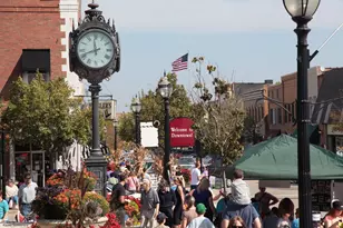 649 Greenbrier Ln, Crystal Lake, IL 60014 - Photo 38