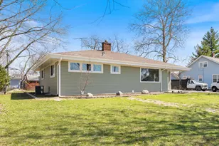 222 S Midland Ave, Joliet, IL 60436 - Photo 1