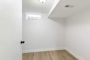 222 S Midland Ave, Joliet, IL 60436 - Photo 22