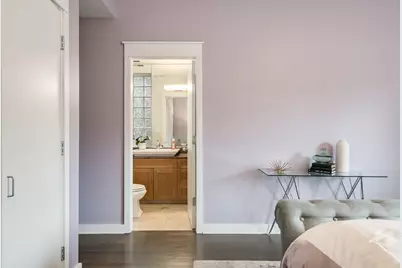 1123 W Chestnut Street #2E, Chicago, IL 60642 - Photo 12