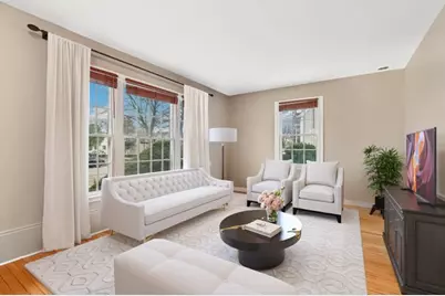 559 S Lewis Avenue, Lombard, IL 60148 - Photo 2