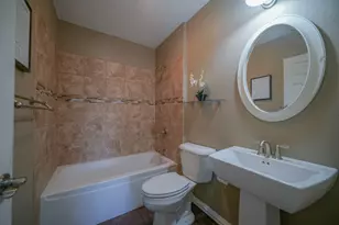 711 Taylor St, Pecatonica, IL 61063 - Photo 12