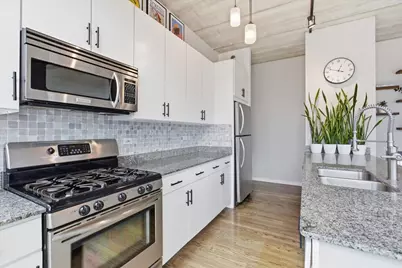 630 N Franklin Street #808, Chicago, IL 60654 - Photo 8