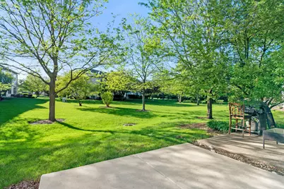 2329 Moonlight Court, Aurora, IL 60503 - Photo 14