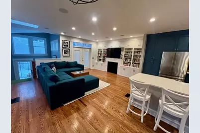 3700 N Hermitage Avenue, Chicago, IL 60613 - Photo 4