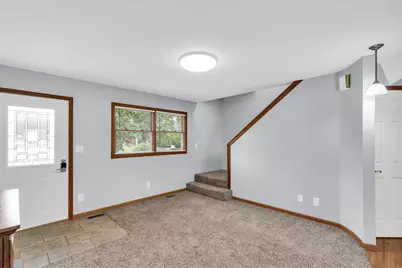 108 W Jackson Street, Mahomet, IL 61853 - Photo 6