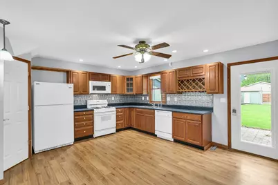108 W Jackson Street, Mahomet, IL 61853 - Photo 8