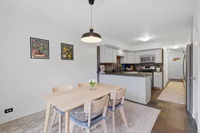 1525 N Arlington Heights Road #D, Arlington Heights, IL 60004 - Photo 8