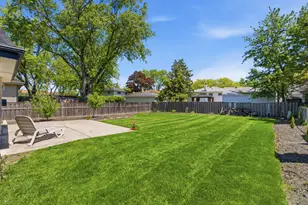 1225 Crain St, Park Ridge, IL 60068 - Photo 20