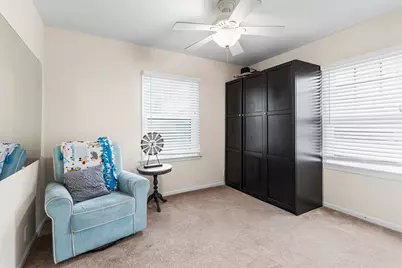 629 W Downer Place, Aurora, IL 60506 - Photo 8