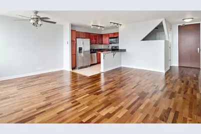 [Address not provided], Chicago, IL 60613 - Photo 6