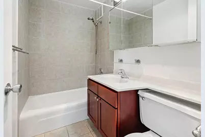 [Address not provided], Chicago, IL 60613 - Photo 10