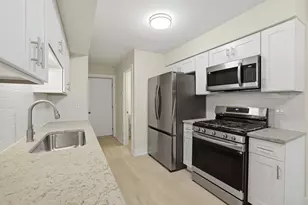 763 Wellington Ave, Elk Grove Village, IL 60007 - Photo 6