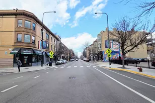 807 W Newport Ave, Chicago, IL 60657 - Photo 32