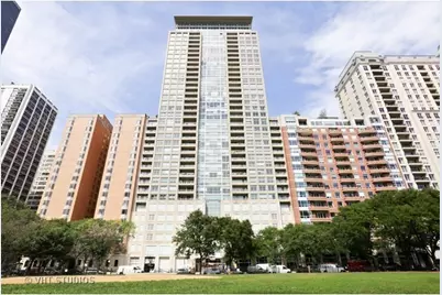 250 E Pearson Street #1006, Chicago, IL 60611 - Photo 1