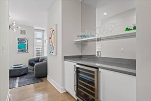 2009 Skyelar Ct, Highland Park, IL 60035 - Photo 4