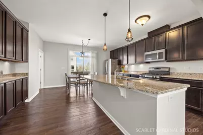 259 Bennett Drive, Carol Stream, IL 60188 - Photo 4