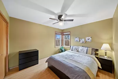 3195 Village Green Drive, Aurora, IL 60504 - Photo 18