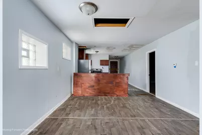 10901 S Michigan Avenue, Chicago, IL 60628 - Photo 12