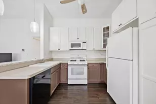 2286 Weatherford Ln, Naperville, IL 60565 - Photo 8