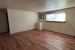 1300 Getzelman Dr, Elgin, IL 60123 - Photo 2