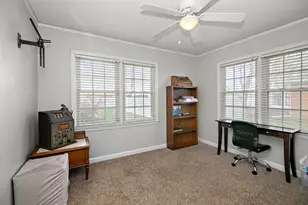 325 N Elm St, Herscher, IL 60941 - Photo 12