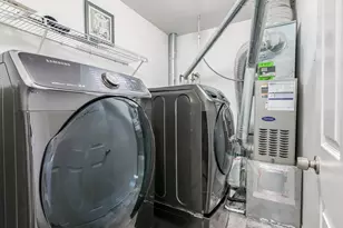 2331 Overlook Ct, Naperville, IL 60563 - Photo 20