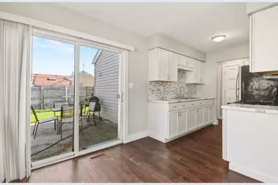 2311 Bluebell Court, Aurora, IL 60506 - Photo 10