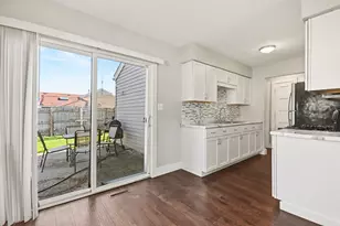 2311 Bluebell Ct, Aurora, IL 60506 - Photo 10