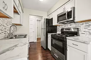 2311 Bluebell Ct, Aurora, IL 60506 - Photo 8