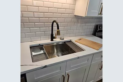 1717 W Crystal Lane #310, Mount Prospect, IL 60056 - Photo 8