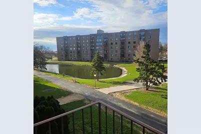 1717 W Crystal Lane #310, Mount Prospect, IL 60056 - Photo 14