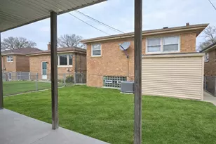 2605 W 83rd Pl, Chicago, IL 60652 - Photo 18