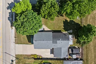 206 Washington St, Oswego, IL 60543 - Photo 42