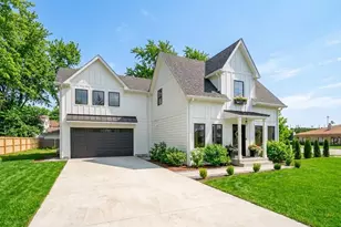 1634 63rd St, Downers Grove, IL 60516 - Photo 2