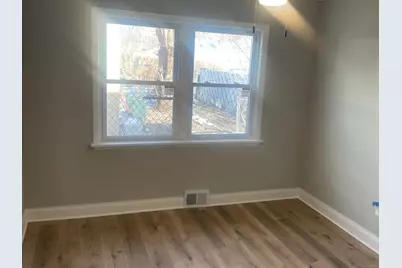 654 W 111th Street, Chicago, IL 60628 - Photo 16