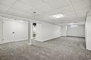 750 Duncan Dr, Aurora, IL 60506 - Photo 12