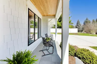 5810 S Madison Street, Hinsdale, IL 60521 - Photo 2