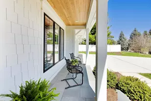 5810 S Madison St, Hinsdale, IL 60521 - Photo 2