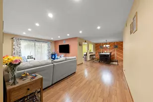 10965 S 84th Ave, Palos Hills, IL 60465 - Photo 4