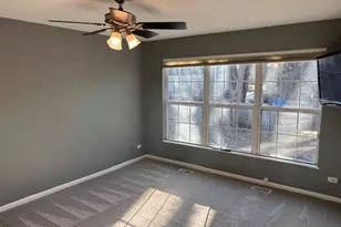 5S530 Paxton Dr, Naperville, IL 60563 - Photo 12