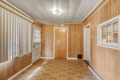 1705 Norfolk Avenue, Crete, IL 60417 - Photo 6