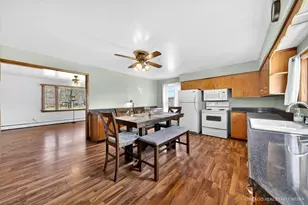 13921 Harmony Rd, Huntley, IL 60142 - Photo 14