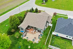 6011 Park View Dr, Bourbonnais, IL 60914 - Photo 4