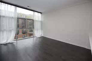 1540 W Fullerton Ave, Chicago, IL 60614 - Photo 2