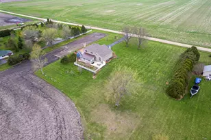 1758 N 44th Rd, Leland, IL 60531 - Photo 42