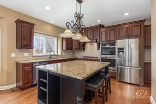 4031 Juneberry Rd, Naperville, IL 60564 - Photo 10