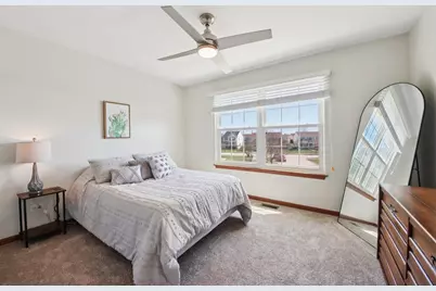 39222 N Ogden Lane, Beach Park, IL 60083 - Photo 14