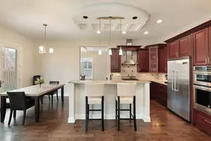 2026 Maple Ave, Northbrook, IL 60062 - Photo 4